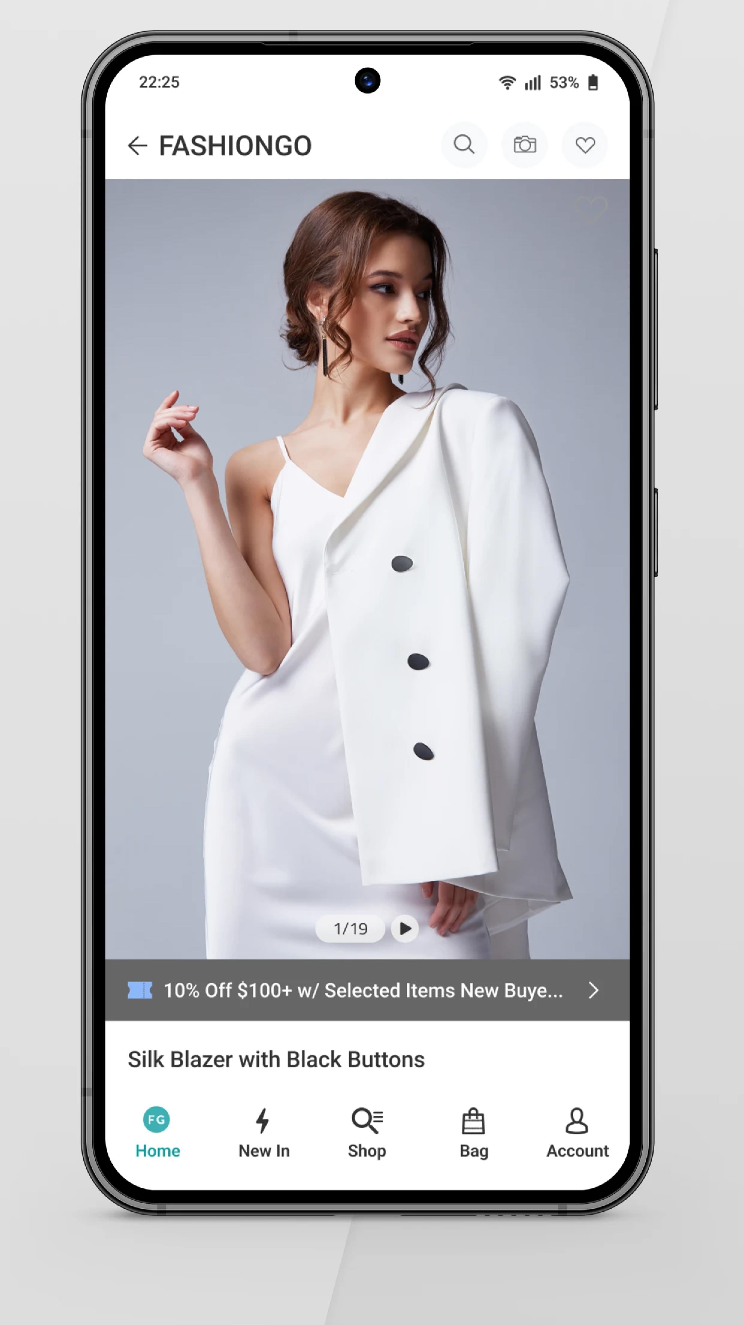 Real-Time Updates: Constantly updated inventory with the latest fashion arrivals.